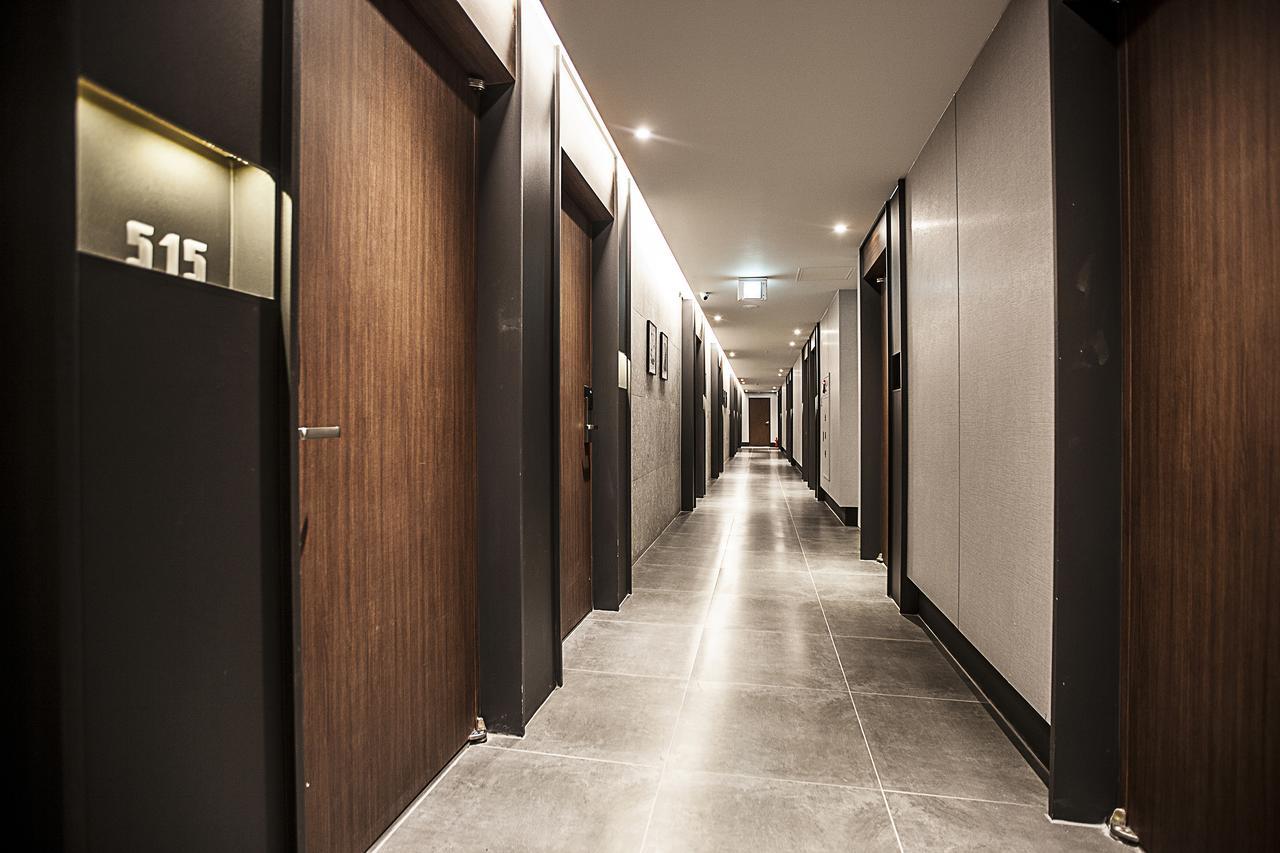 Brown Dot Hotel Changwon Exterior foto